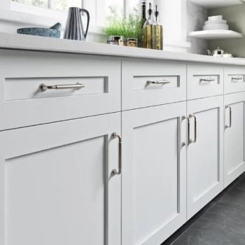 Perangkat keras kabinet modern baja tahan karat atau krom