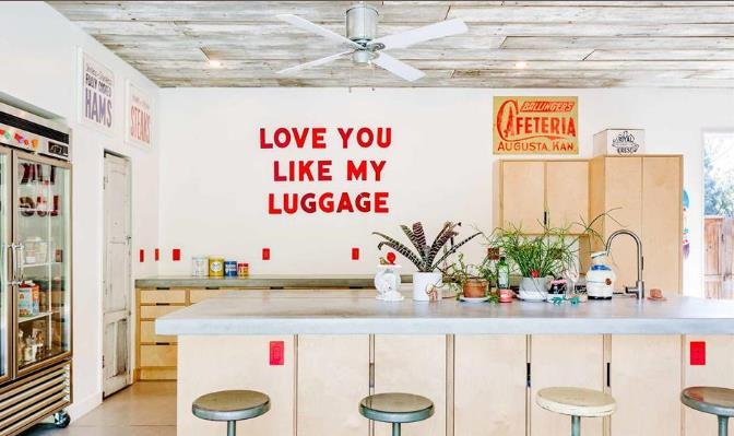 Kabinet untuk rumah kontainer modern
