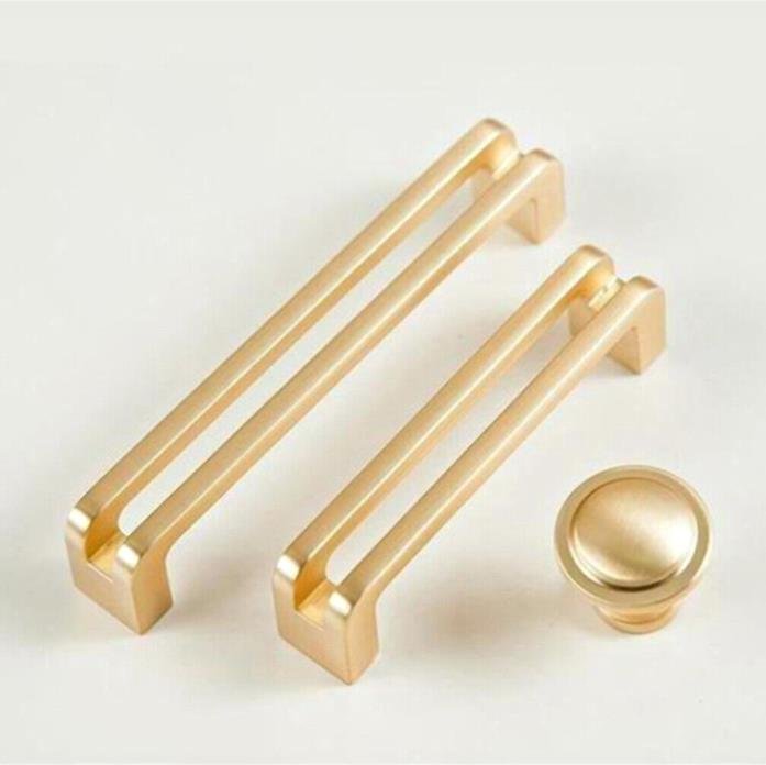 pegangan pintu lemari Metallic Elegance